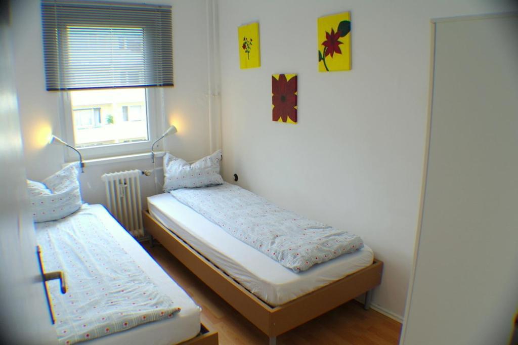 M M Central Vintage Family, Handwerker Und Monteure Apartments برلين الغرفة الصورة