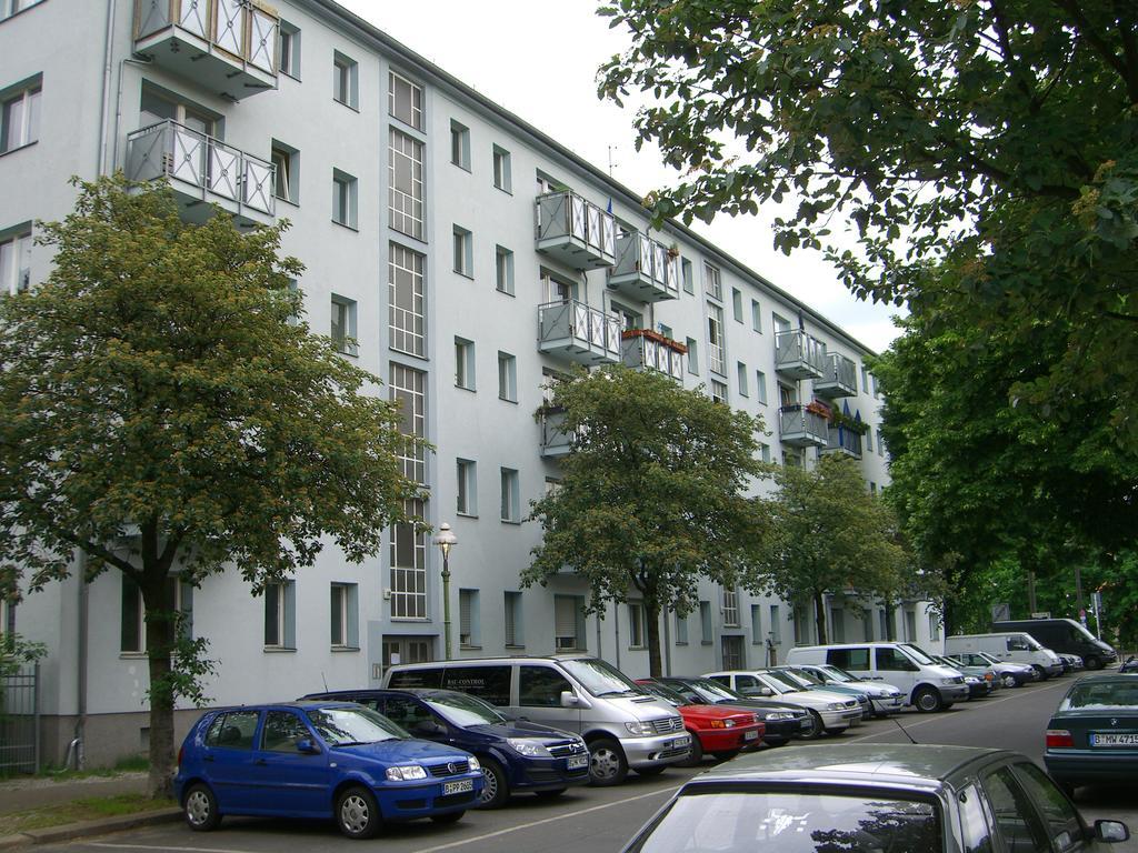 M M Central Vintage Family, Handwerker Und Monteure Apartments برلين المظهر الخارجي الصورة